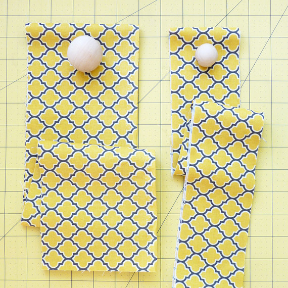 wood-fabric-necklace-step1-1114.jpg