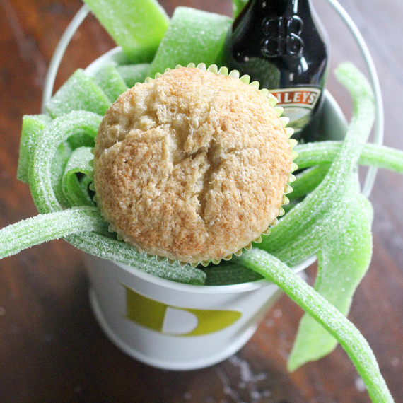 Easter-Party-Favor-Top-Down-0316.jpg (skyword:234390)