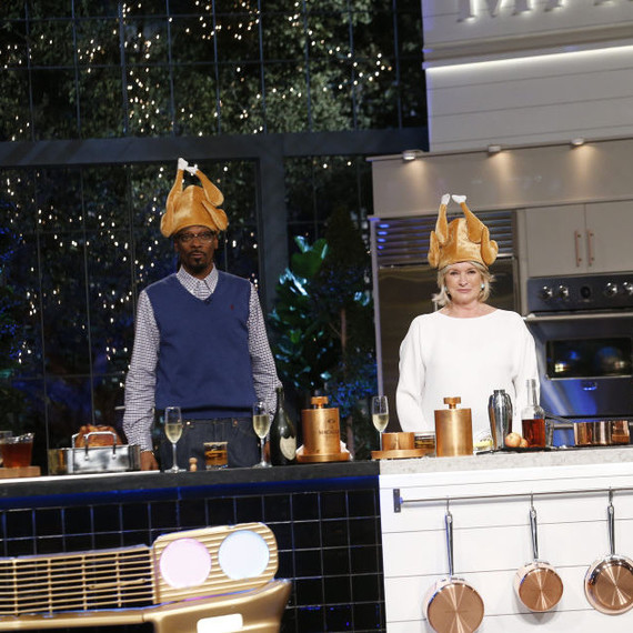 Martha and Snoop wearing turkey hats for the Thanksgiving episode of their show Martha and Snoop wearing turkey hats for the Thanksgiving episode of their show