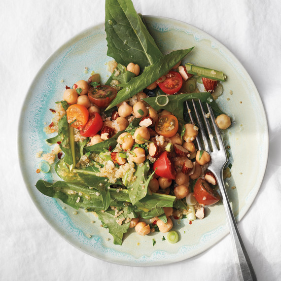 chickpea-salad-228-exp-1-d111129.jpg