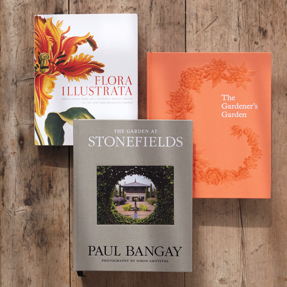 garden-book-group-2-1635-d111699.jpg