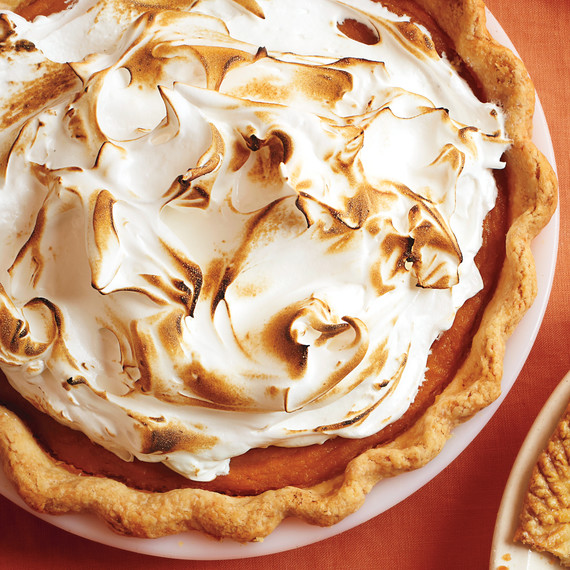 sweet-potato-meringue-pie-m09160.jpg