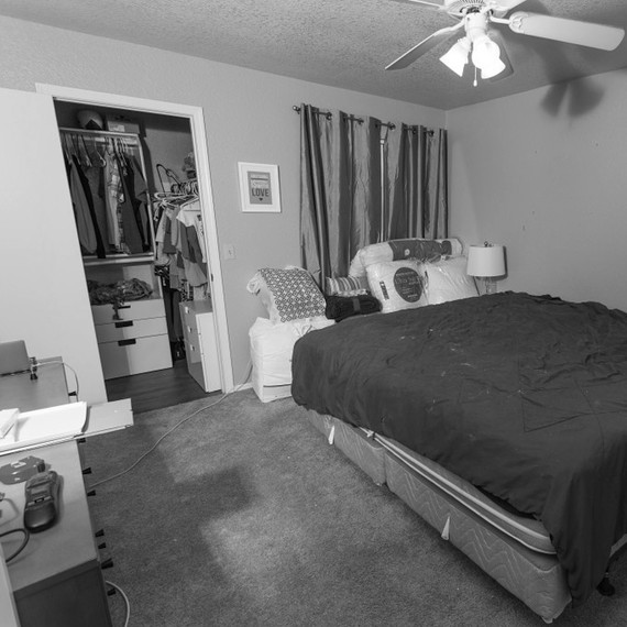 tanya-master-bed-before-1024x682.jpg (skyword:183934)