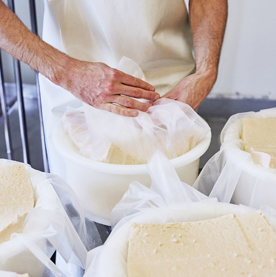 uplands cheese uplands cheese