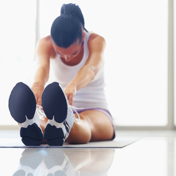 woman-stretching-floor-matt-0216.jpg