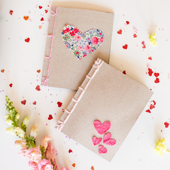 Japanese-Book-Binding-0116-4094-2.jpg (skyword:223589)