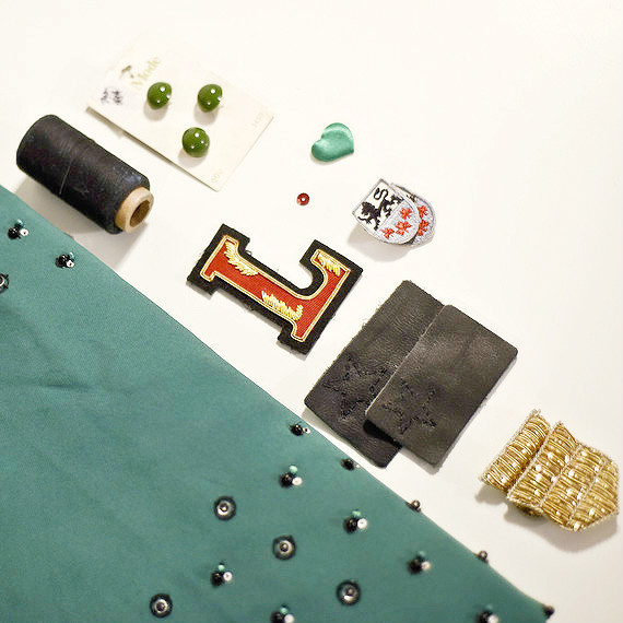 embellished-bomber-jacket-1121019.jpg (skyword:368262)
