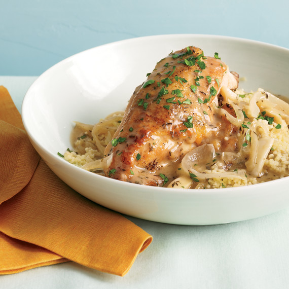 garlic-chicken-couscous-med107742.jpg