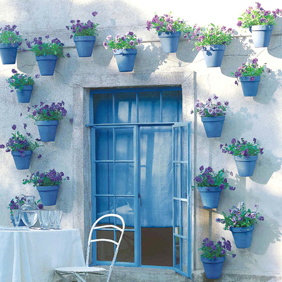 landscaping trends blue pots statement landscaping trends blue pots statement