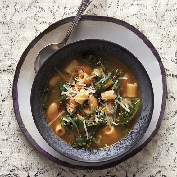 pasta-white-bean-soup-097-d112404.jpg