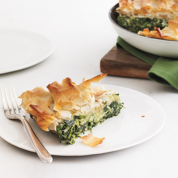 skillet-spinach-pie-283-med110298.jpg