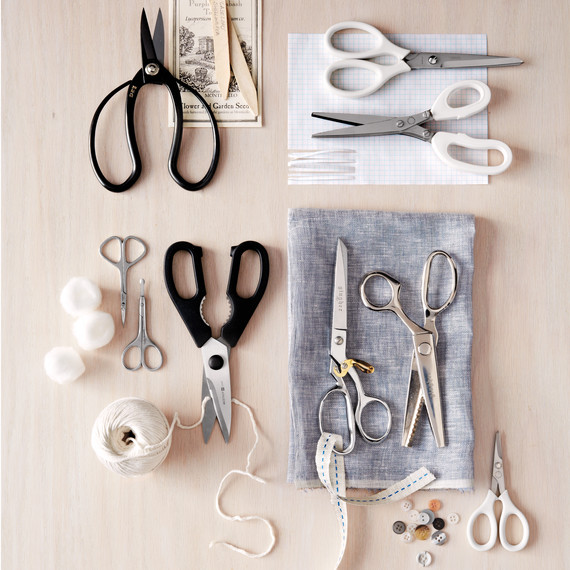 composed-scissors-d110947-shot-021.jpg