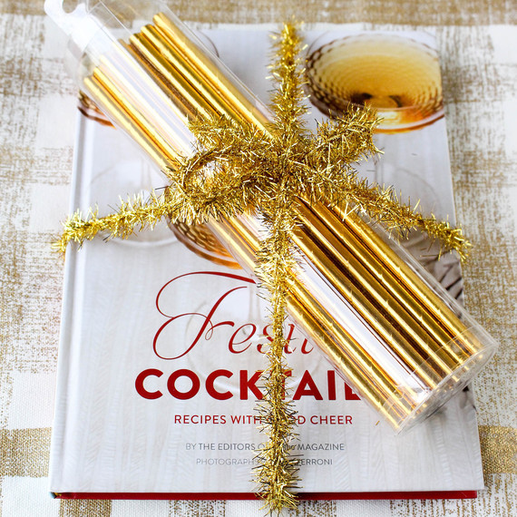 giftwrapping-cocktails-straws-1216.jpg (skyword:364502)