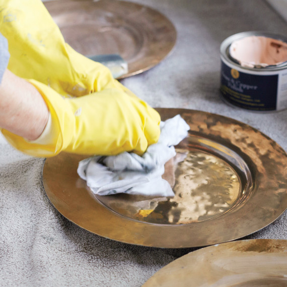 martha-polishing-brass-127-d112299.jpg