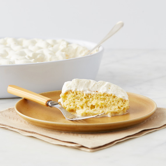 traditional-tres-leche-109-d113085.jpg