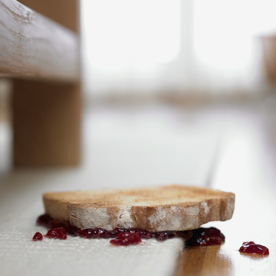 getty-images-toast-dropped-on-floor