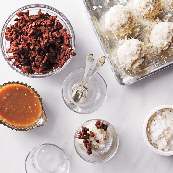 icecream-sundae-coconut-253-d112073.jpg