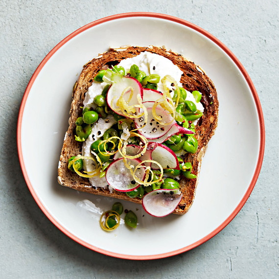pea and ricotta tartines pea and ricotta tartines