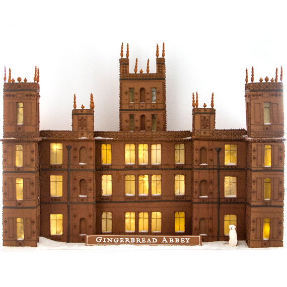 downton-abbey-gingerbread-house-7601.jpg