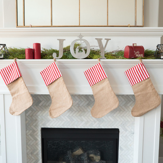 9 tips to decorating a very merry christmas mantel martha stewart