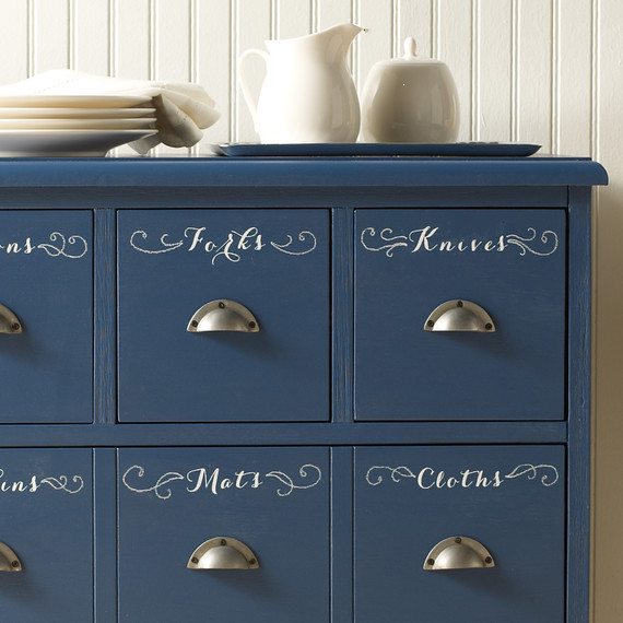 mscrafts-content-cbdresser-mrkt-0715.jpg