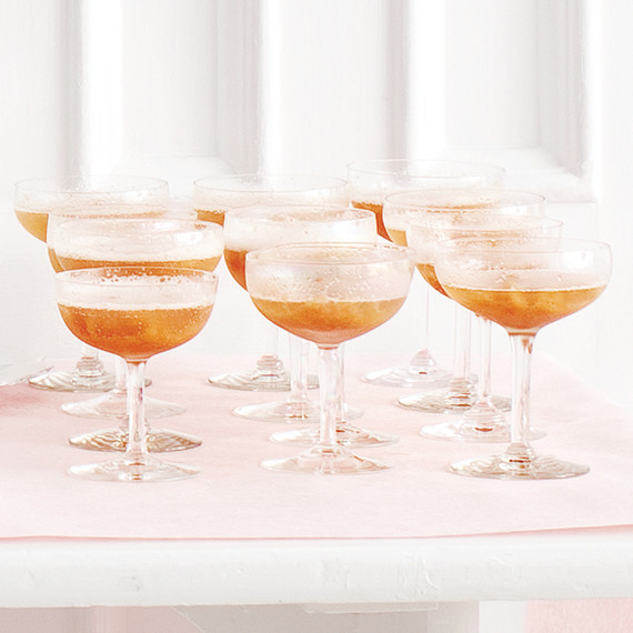 self-serve-bar-0511mld106104-bellini.jpg