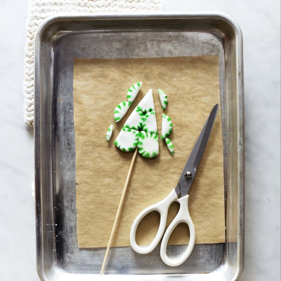 tree-pop-how-to-2-candy-aisle-crafts
