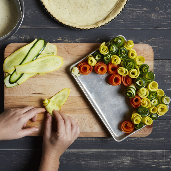 blooming-vegetable-quiche_dec-02-2016_0281.jpg (skyword:372649)
