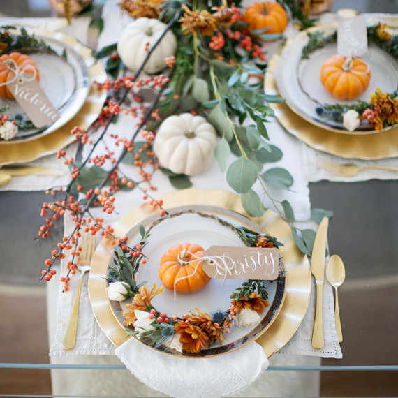 friendsgiving friendsgiving