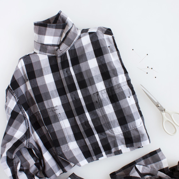fathers-day-shirt-tie-giftwrap-step-1.jpg