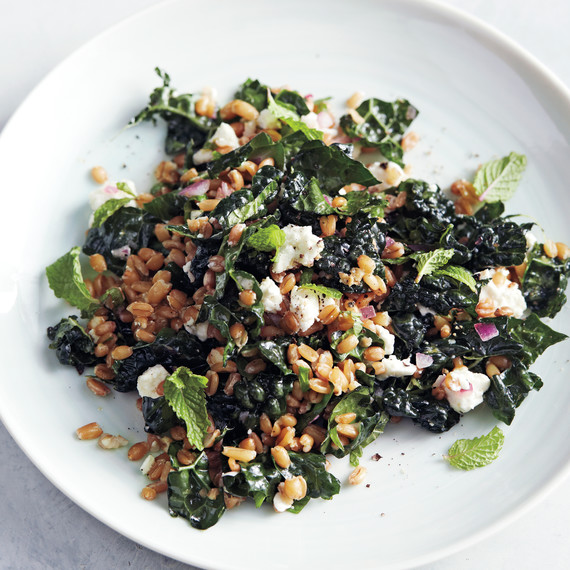 marinated-greens-salad-0468-mld111000.jpg
