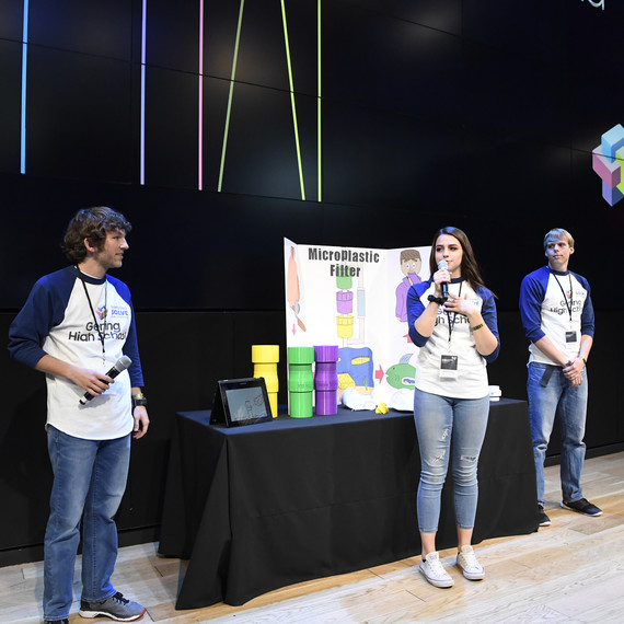 students present microplastic filter students present microplastic filter