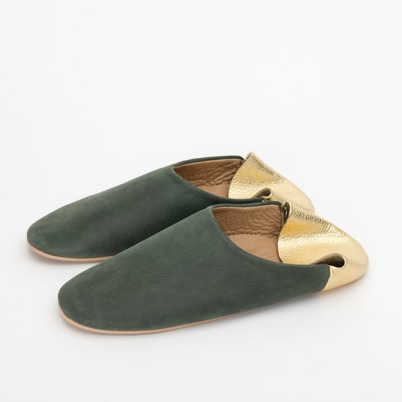 slippers-green-gold-jill-burrows-0917 slippers-green-gold-jill-burrows-0917