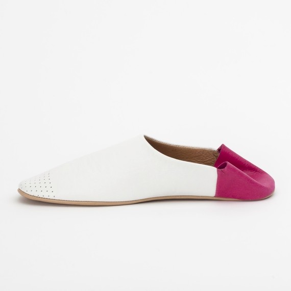 slippers-white-pink-jill-burrows slippers-white-pink-jill-burrows
