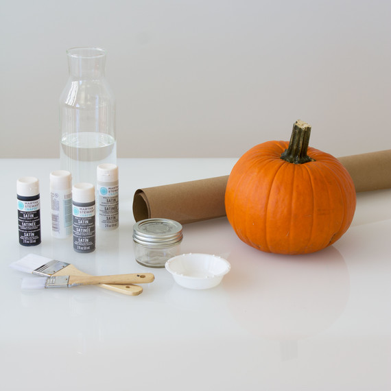 splatter-pumpkin-paint-materials splatter-pumpkin-paint-materials