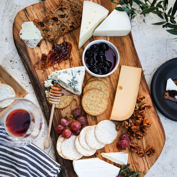 Cheese-Board-Hither-And-Thither-1-copy.jpg (skyword:229537)