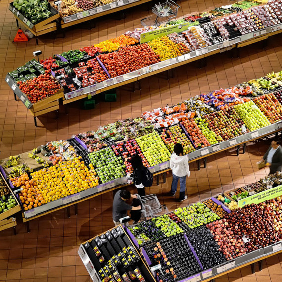 grocery-store-produce-overhead-0717