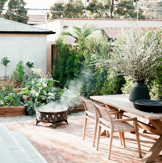 california backyard firepit and table california backyard firepit and table