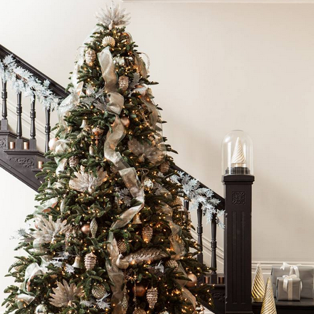 How to Trim A Christmas Tree | Martha Stewart