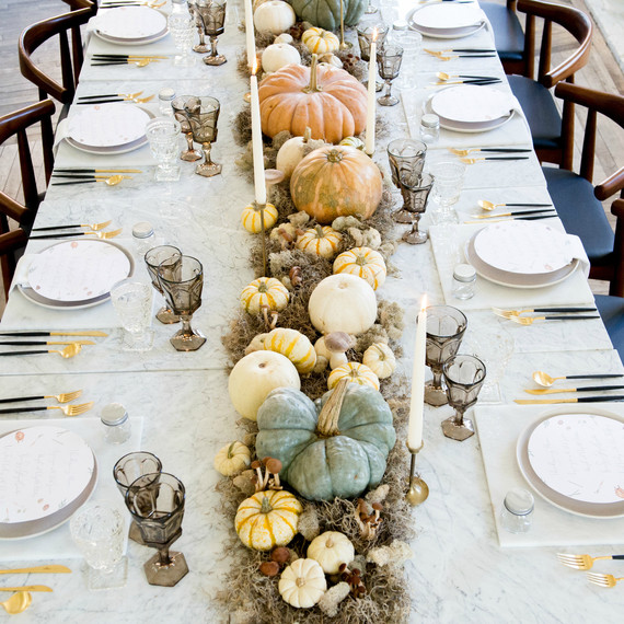 Ideas For A Modern Thanksgiving Table Martha S Modern Thanksgiving Tablescape