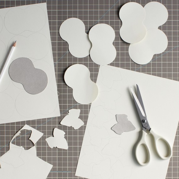 DIY Pumpkin Place Card Step 1