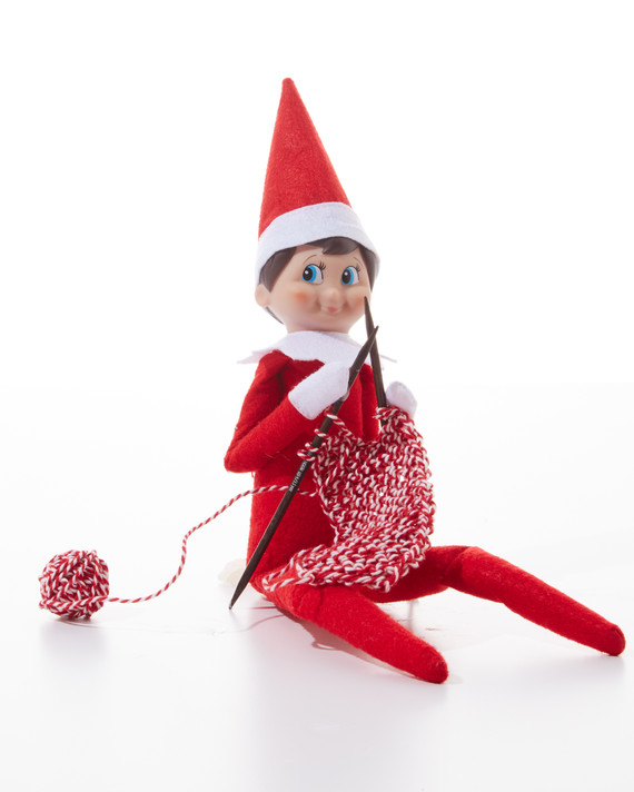 elf-on-shelf-knitting-0131-d112640-1215.jpg