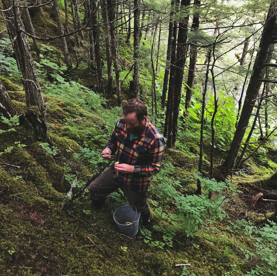 michael nelly hiking drifters fish michael nelly hiking drifters fish