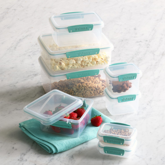 msmacys-foodstorage-16pcset-retail-0414.jpg