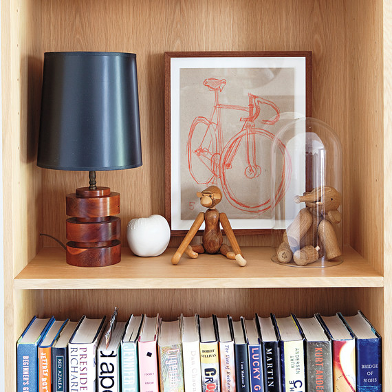 pilars-house-book-shelf-0911mld10753724.jpg