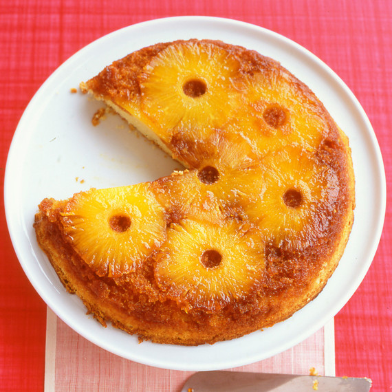pineapple-upside-down-cake_ea101198_021.jpg