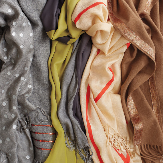 scarves-opener2-038-mld110473-mld110473.jpg