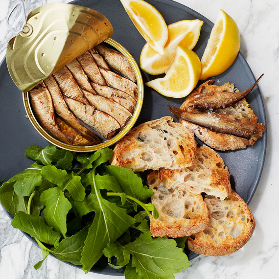 tinned fish on toast with greens and lemon tinned fish on toast with greens and lemon