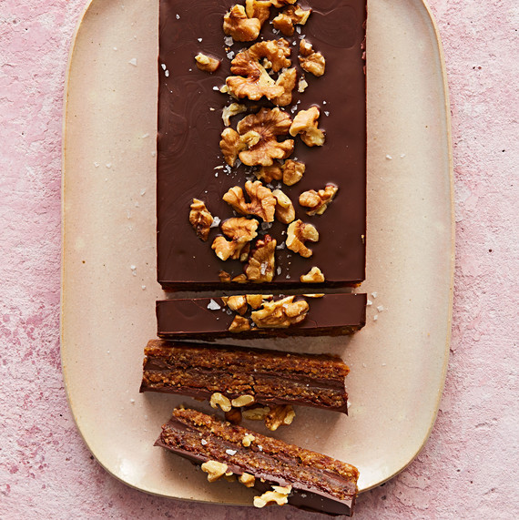 dark chocolate walnut date bar dark chocolate walnut date bar