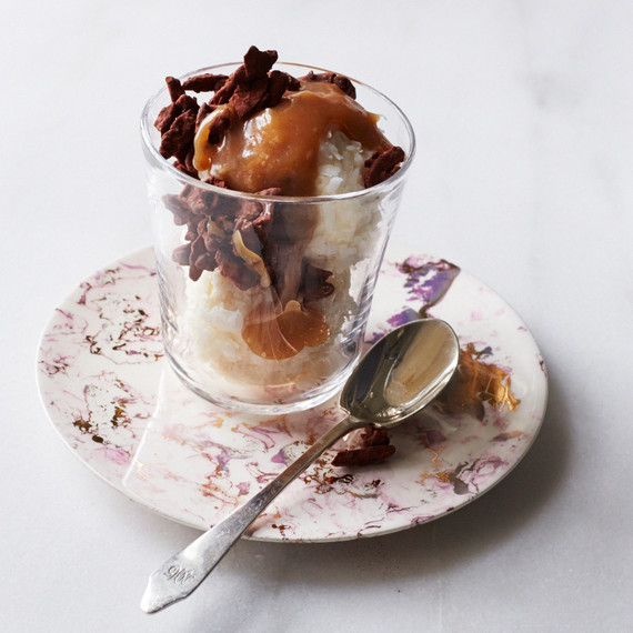 icecream-sundae-coconut-257-d112073-0515.jpg